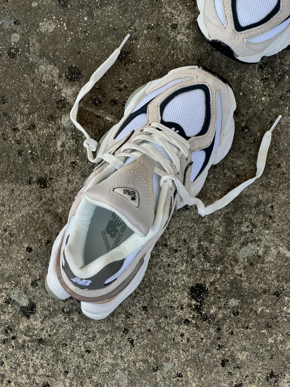 NEW BALANCE 9060 BLANCO NARANJA