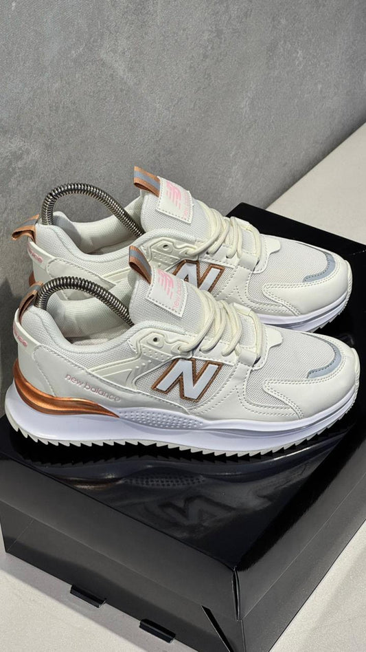 NEW BALANCE 999 BLANCO DORADO