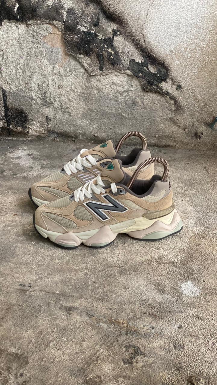 NEW 9060 BEIGE CAFE