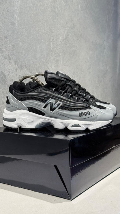 NEW BALANCE 1000GRIS BLANCO