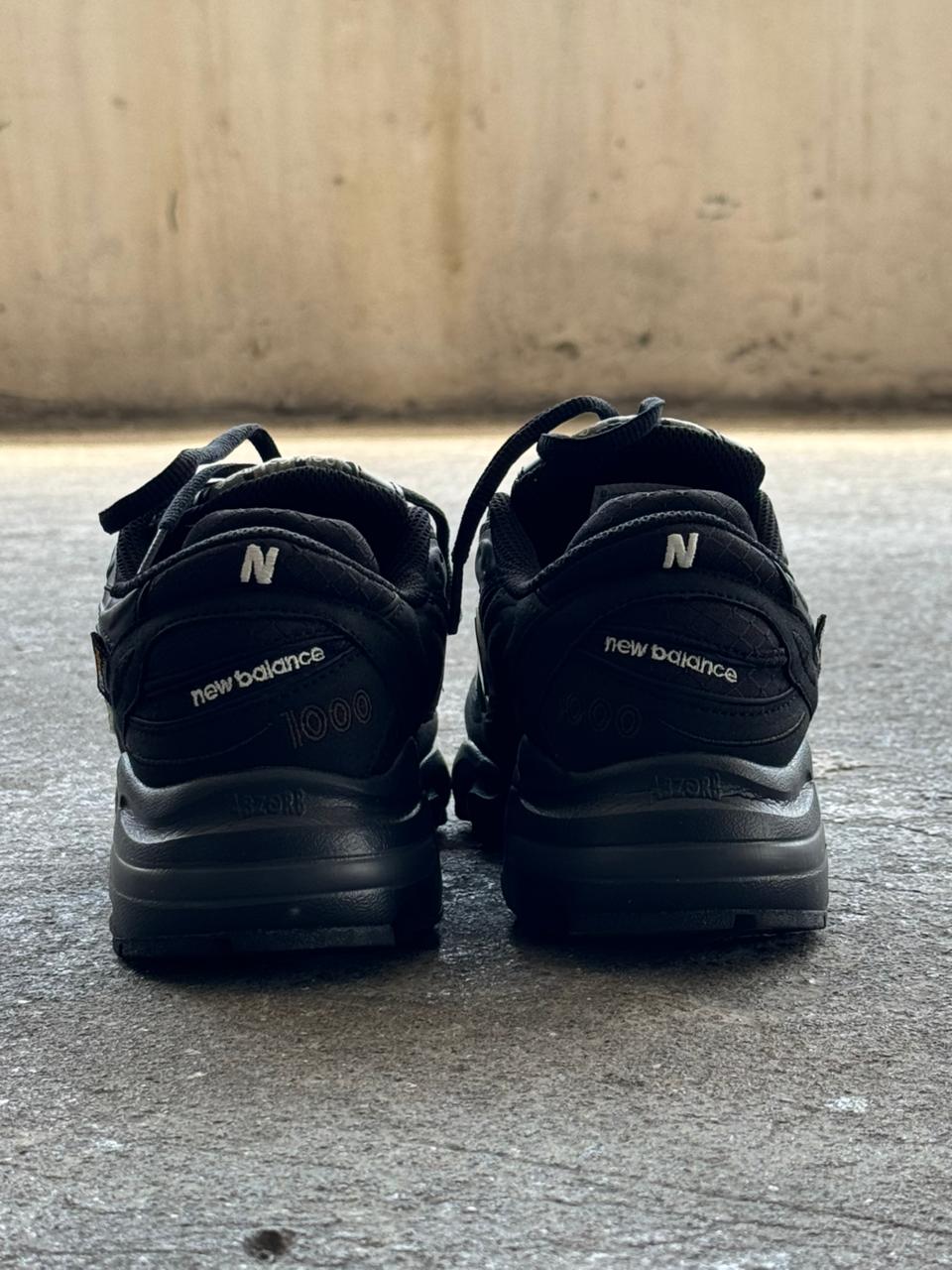 NEW BALANCE 1000 NEGRO