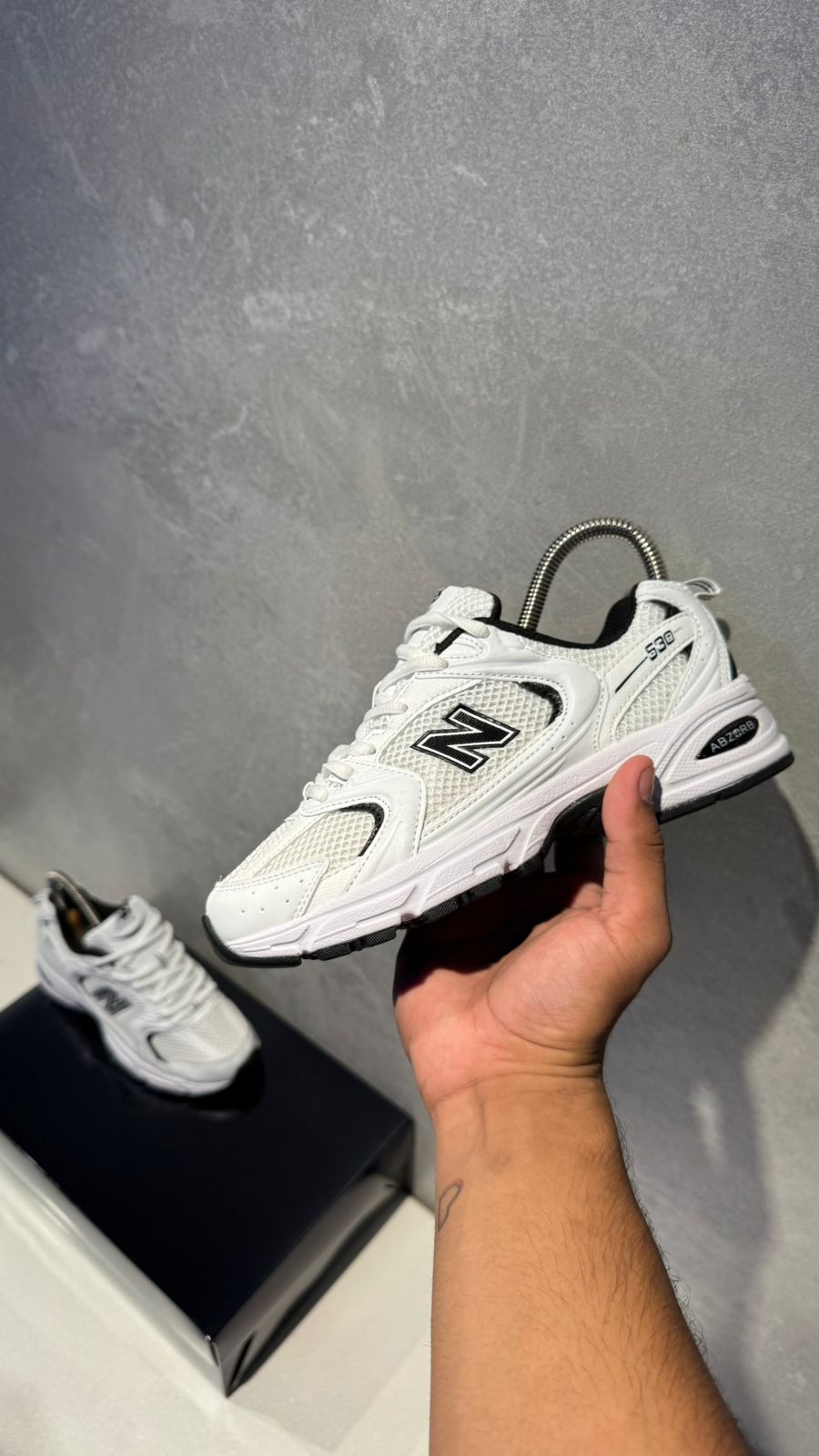 NEW BALANCE 530 BLANCO NEGRO PROMO