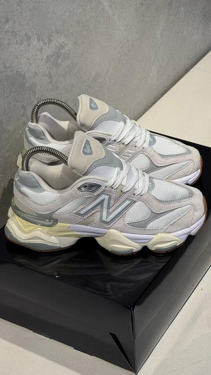 NEW BALANCE 9060 BLANCO BEIGE