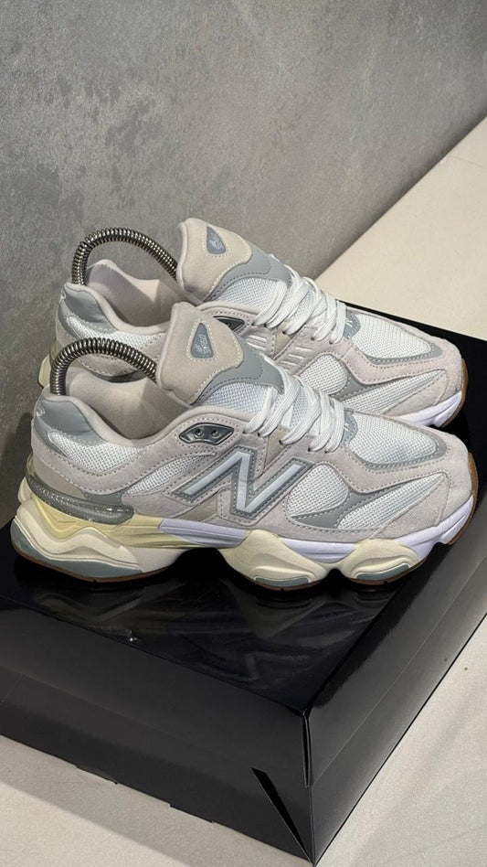 NEW BALANCE 9060 BLANCO BEIGE