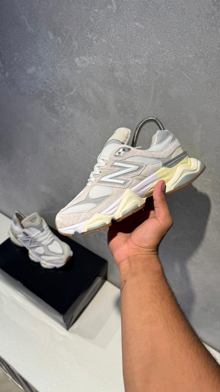 NEW BALANCE 9060 BLANCO BEIGE