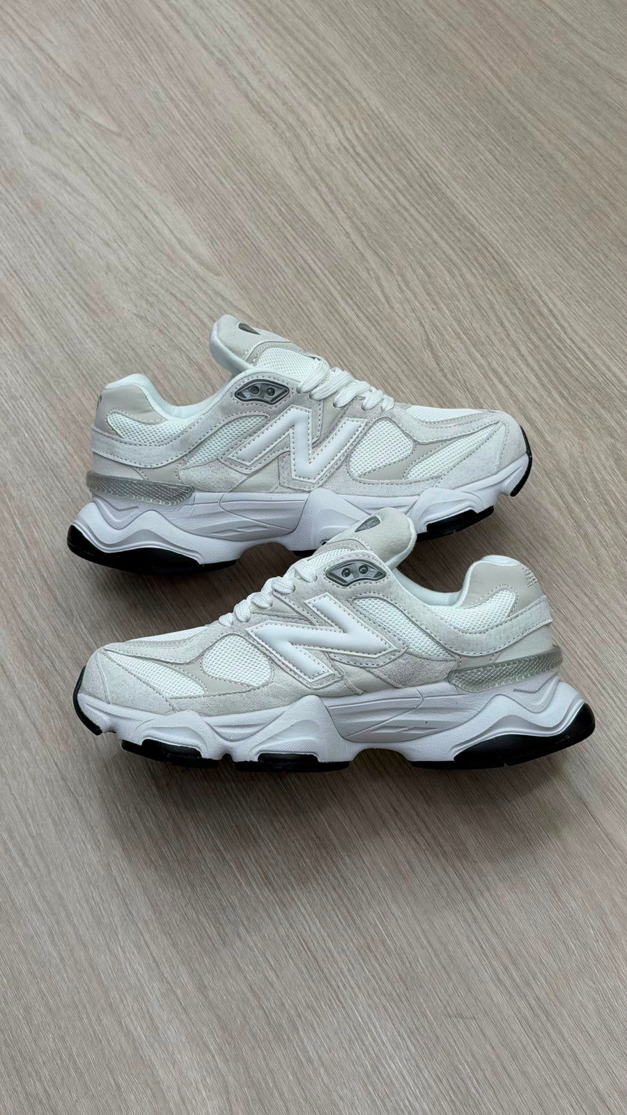 NEW BALANCE 9060 BLANCO GRIS NEGRO