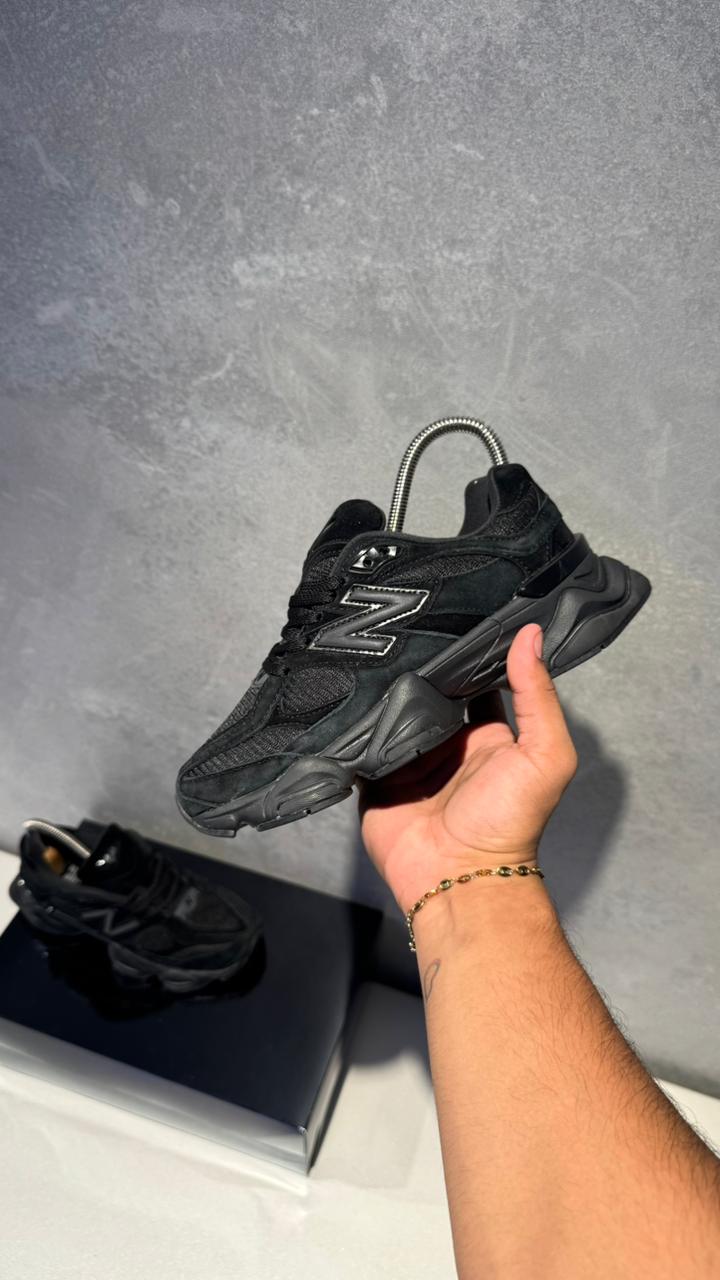NEW BALANCE 9060 TODO NEGRO