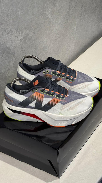 NEW BALANCE ELITE GRIS ROJO