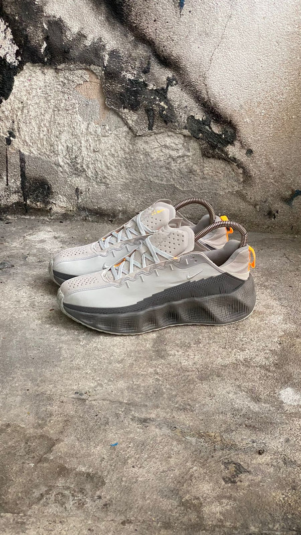 NIKE AVA ROVER GRIS CLARO OSCURO