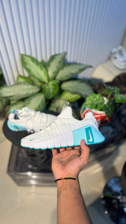 NIKE FREECOM BLANCO VERDE MENTA