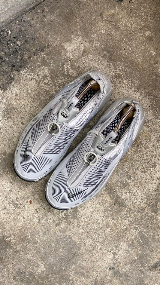 NIKE GYM PLATA NEGRO PROMO MASTER