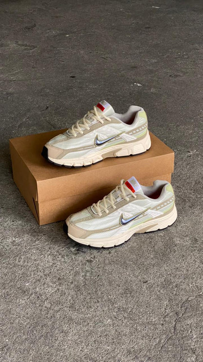 NIKE INITIATOR BEIGE VERDE CHULO PLATA