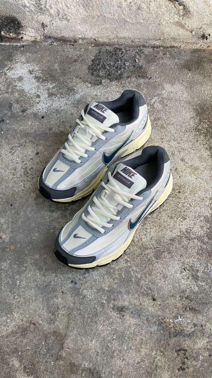 NIKE INITIATOR BLANCO BEIGE AMARILLO