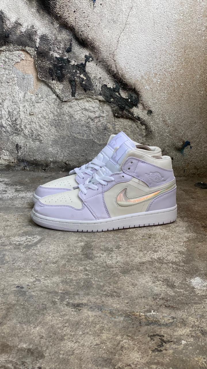 NIKE JORDAN RETRO 1 BLANCO MORADO PROMO MASTER