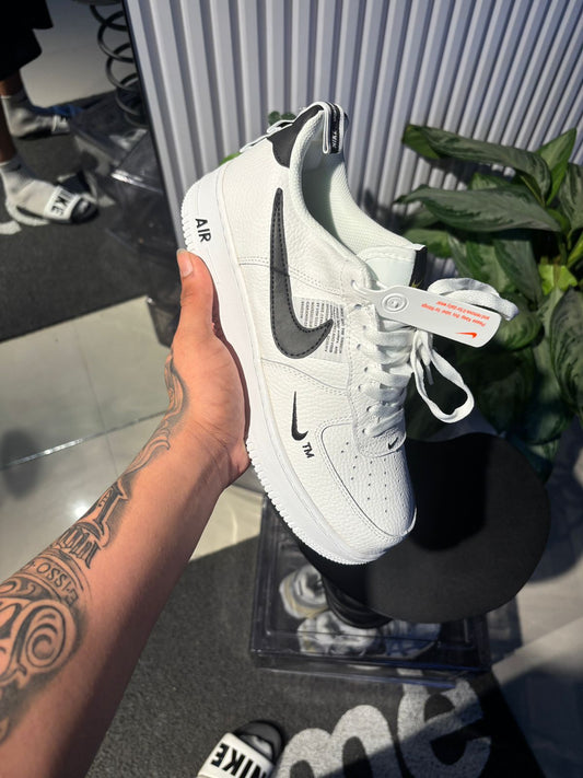 NIKE PERIODICO BLANCO