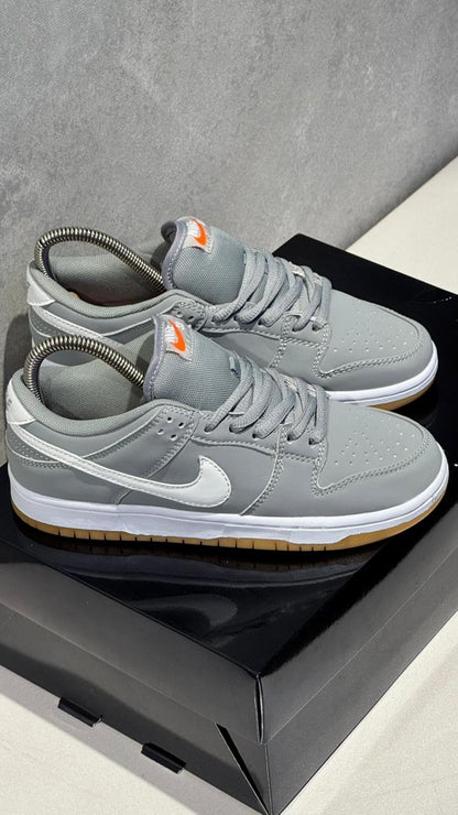 NIKE SB DUNK GRIS BLANCO CAFE