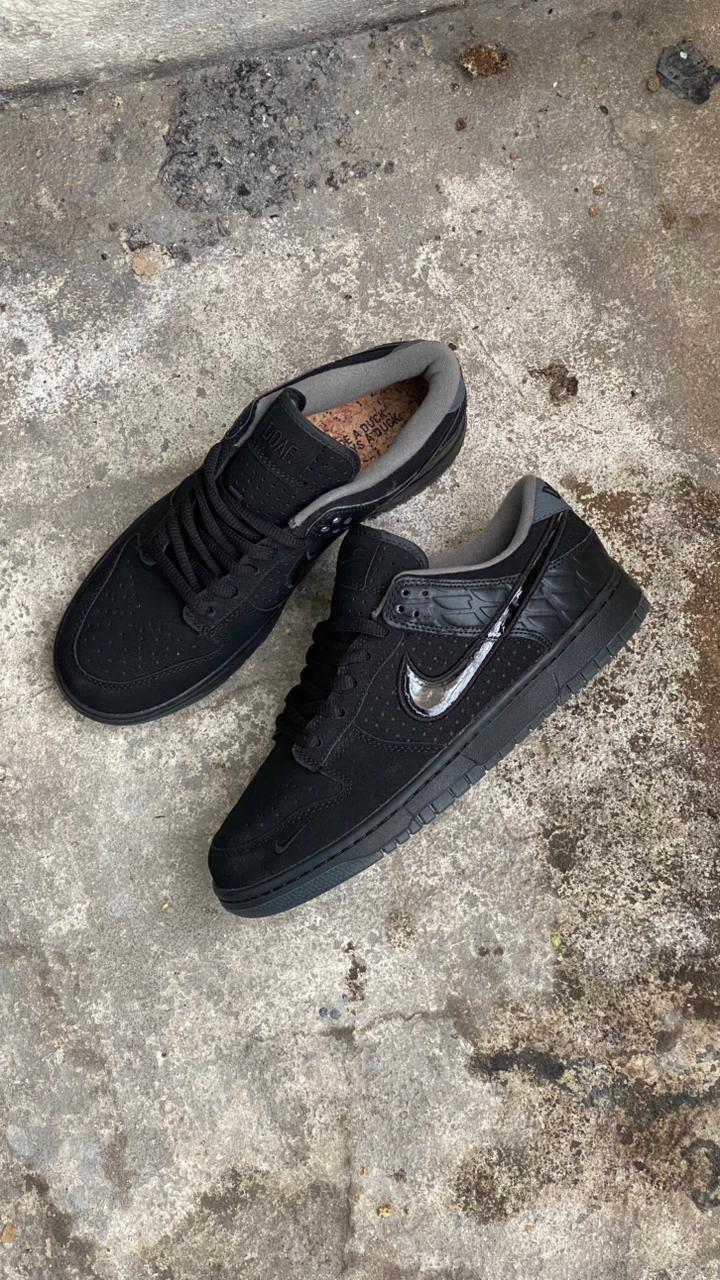 NIKE SB NEGRO PROMO MASTER