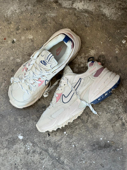NIKE V3K BEIGE ROSA