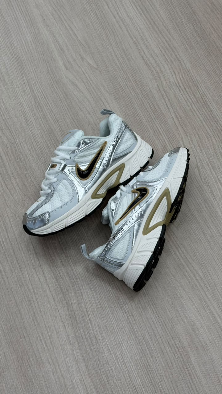 NIKE V3K CHULO NEGRO DORADO