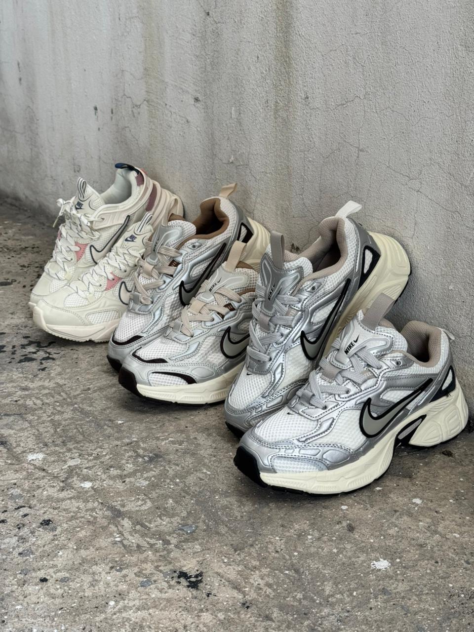 NIKE V3K BEIGE CAFE