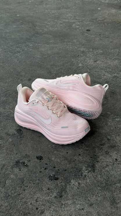NIKE ZOOM X 2026 ROSADO
