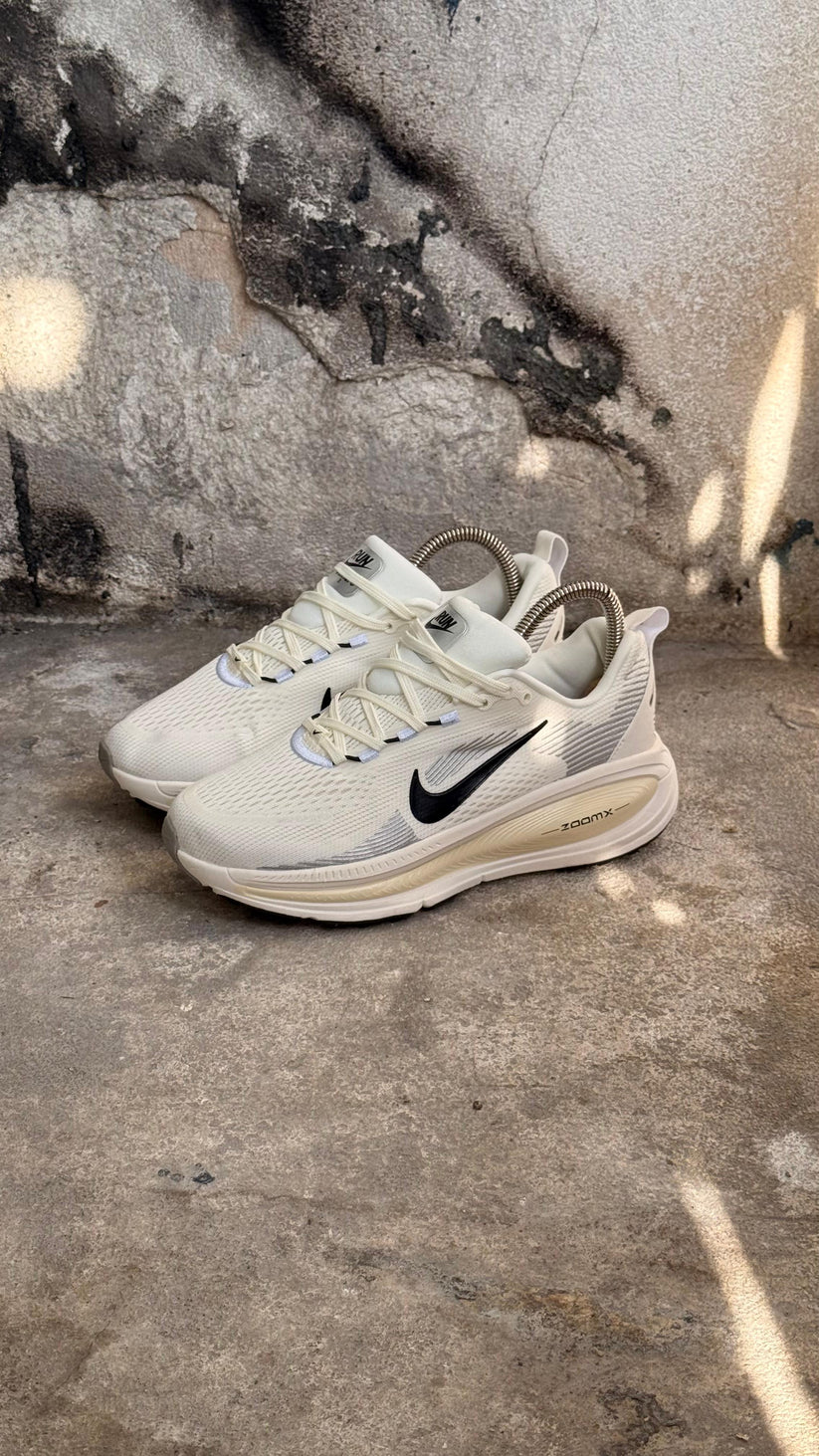 NIKE ZOOM X BLANCO BEIGE