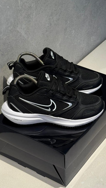 NIKE ZOOM X NEGRO BLANCO PROMO