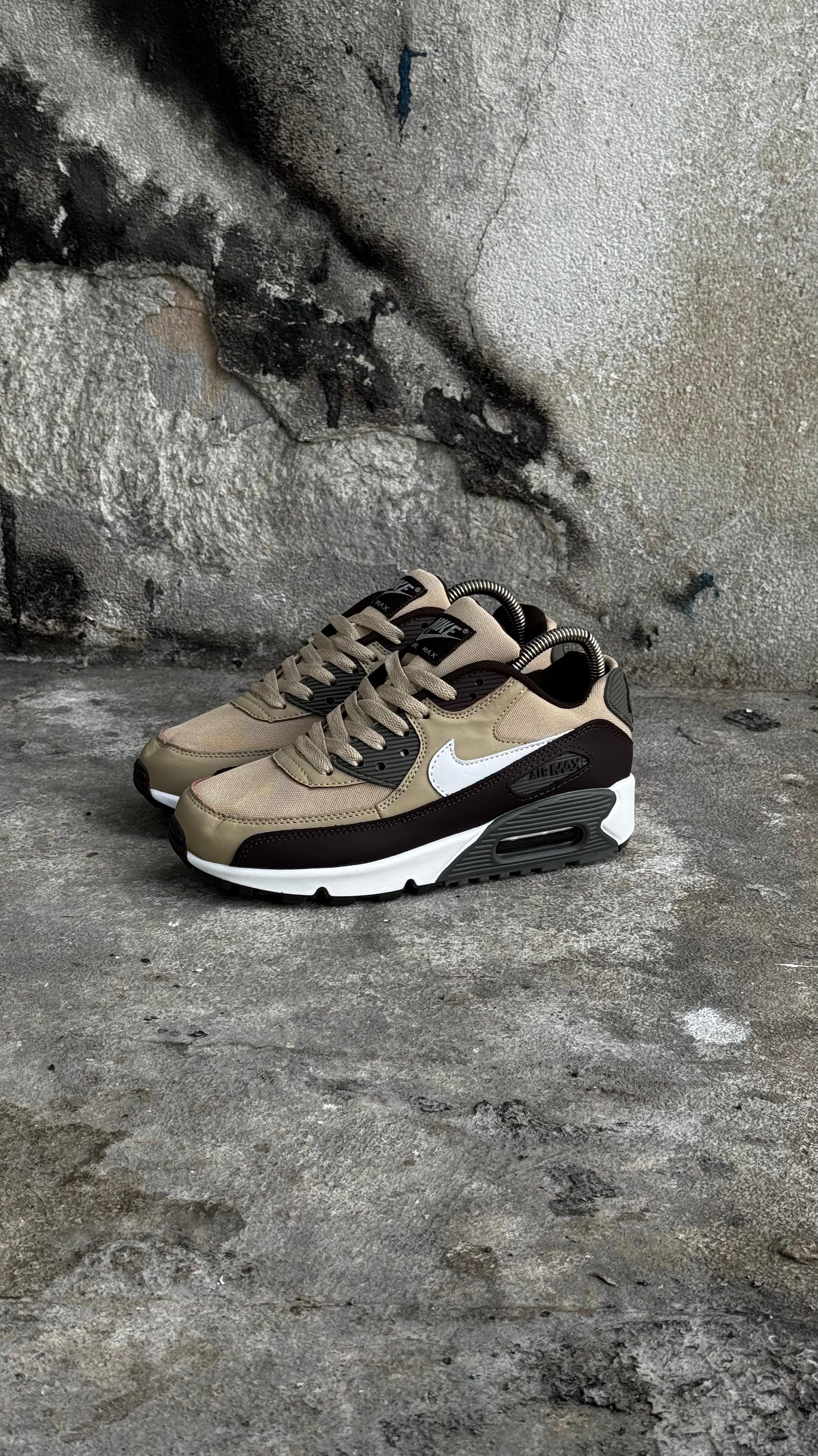 NIKE AIR MAX 90 BEIGE CAFE BLANCO