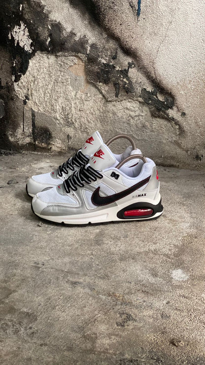 NIKE AIR MAX LTD BLANCO GRIS CHULO NEGRO