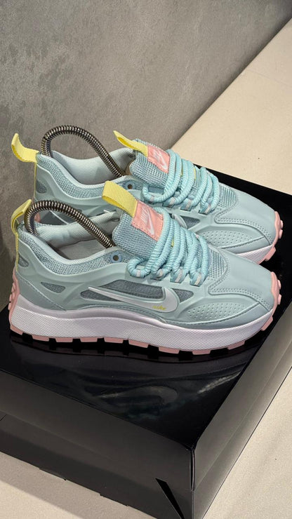 NIKE BALLELY VERDE MENTA