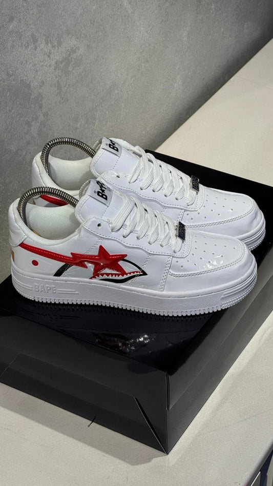 NIKE BAPE BLANCO ROJO