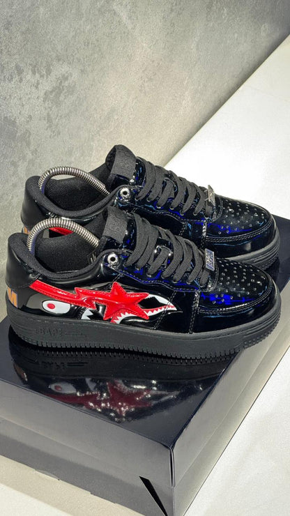 NIKE BAPE NEGRO ROJO
