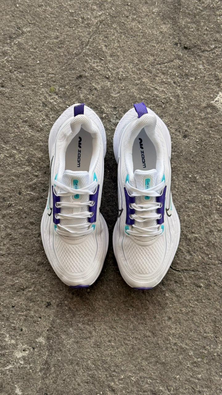 NIKE DOBLE CHULO BLANCO MORADO