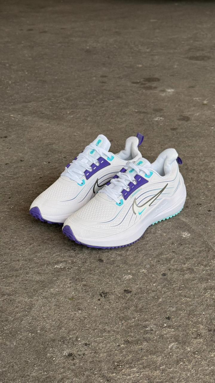 NIKE DOBLE CHULO BLANCO MORADO