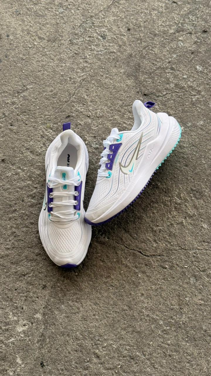 NIKE DOBLE CHULO BLANCO MORADO