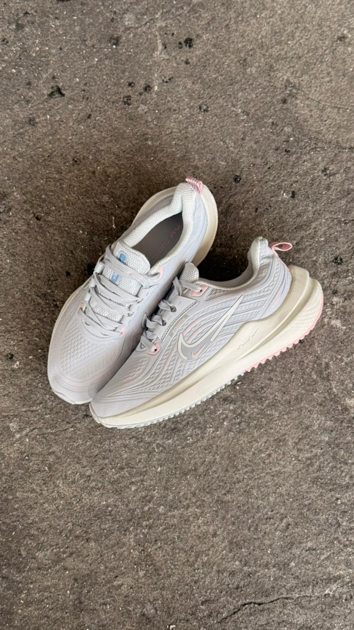 NIKE DOBLE CHULO LILA