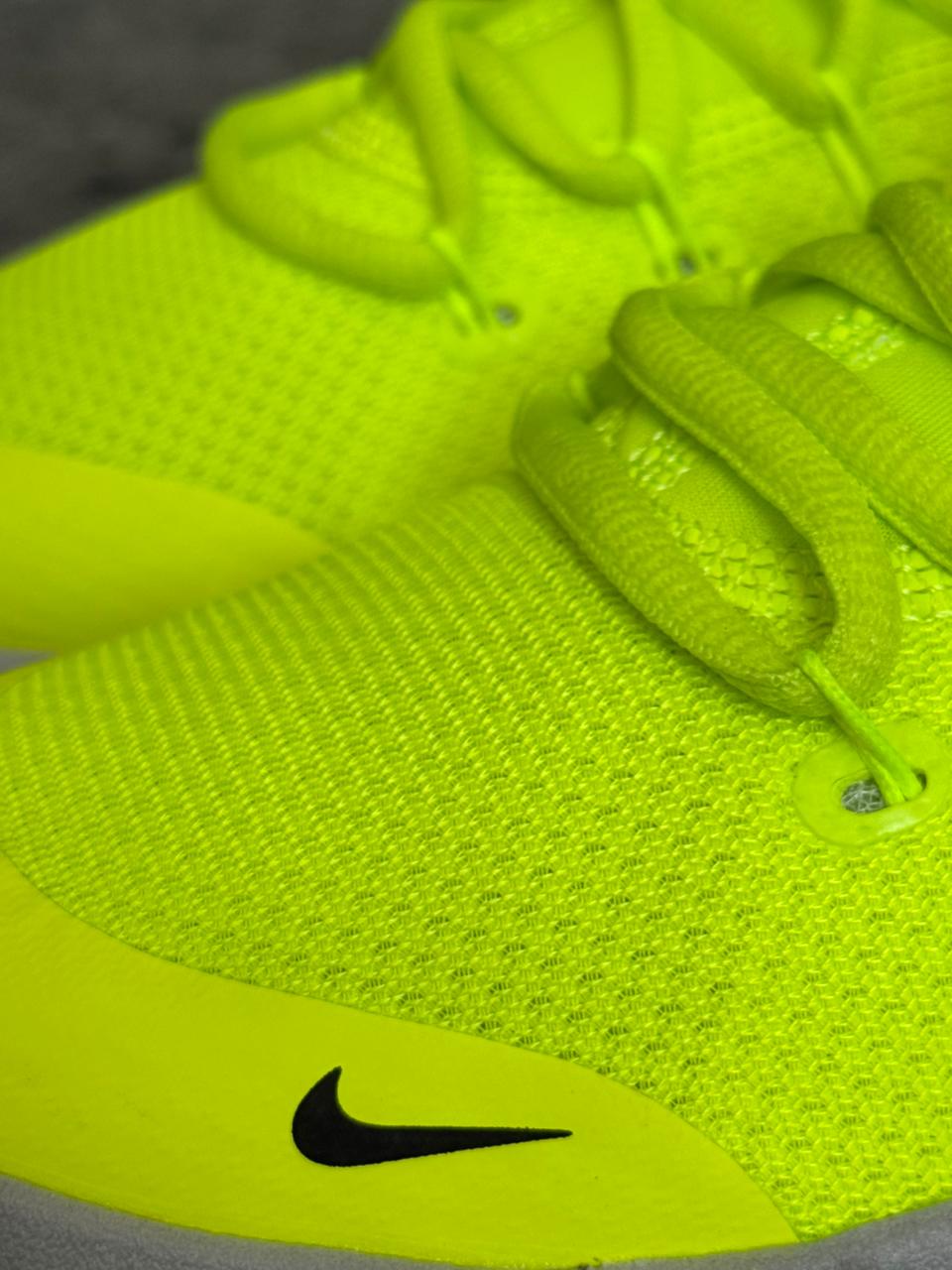 NIKE FREECOM VERDE PROMO MASTER