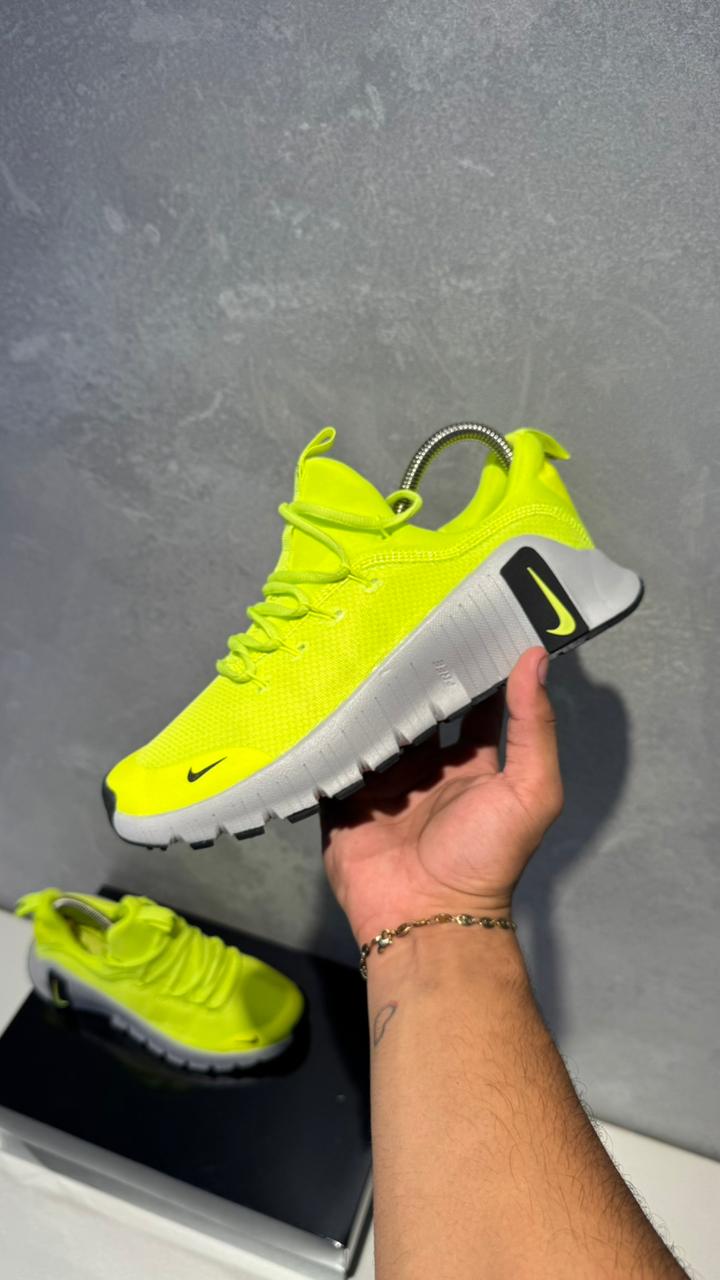 NIKE FREECOM VERDE