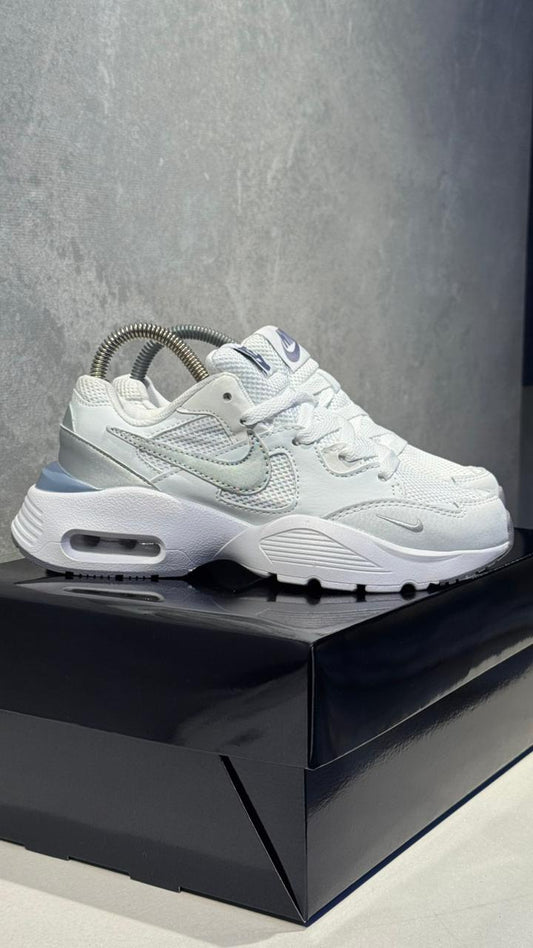 NIKE FUSION BLANCO LILA