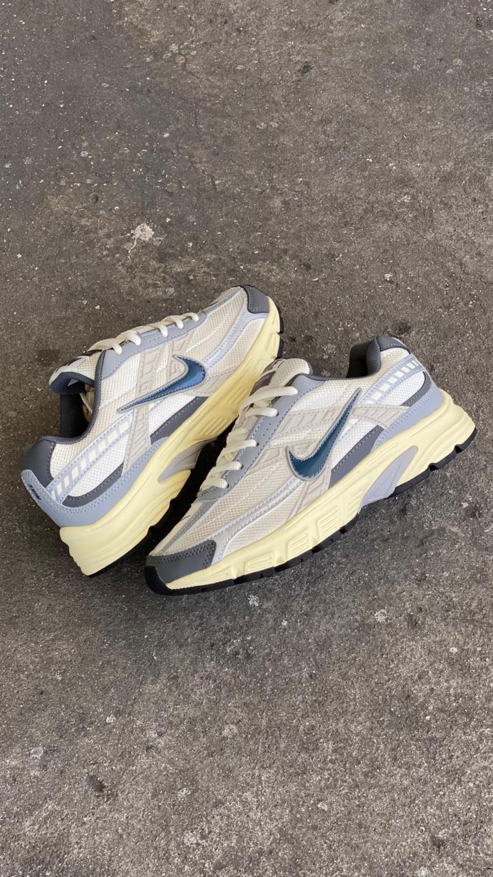 NIKE INITIATOR BLANCO BEIGE AMARILLO