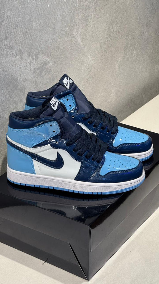 NIKE JORDAN BLUE CHAROL