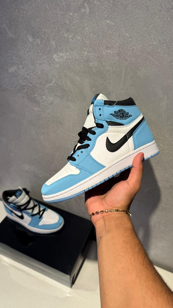 NIKE JORDAN RETRO 1 BLUE