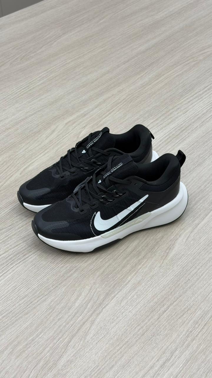 NIKE PEGASUS 266 NEGRO BLANCO