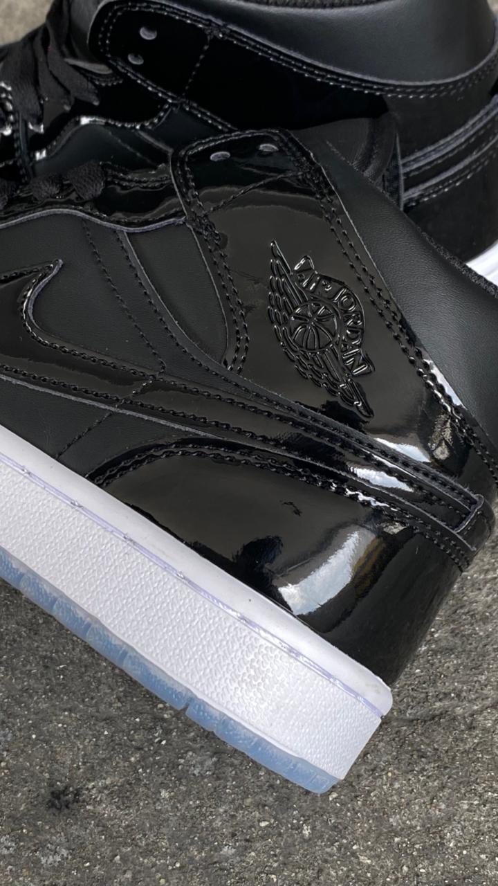 NIKE RETRO 1 BOTA CHAROL NEGRA