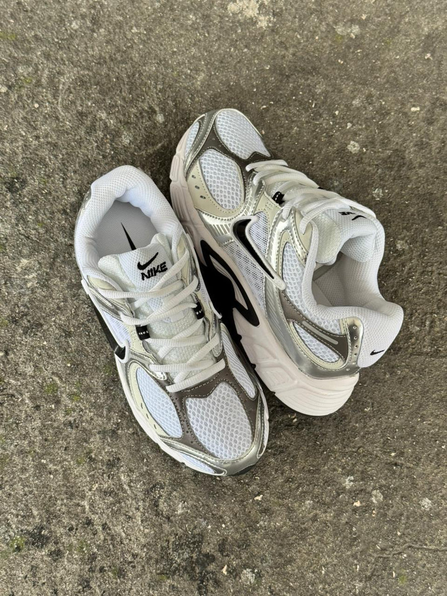 NIKE RNR BLANCO PLATA GRIS