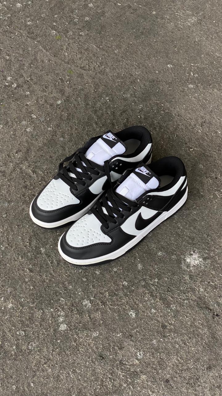 NIKE SB  PANDA