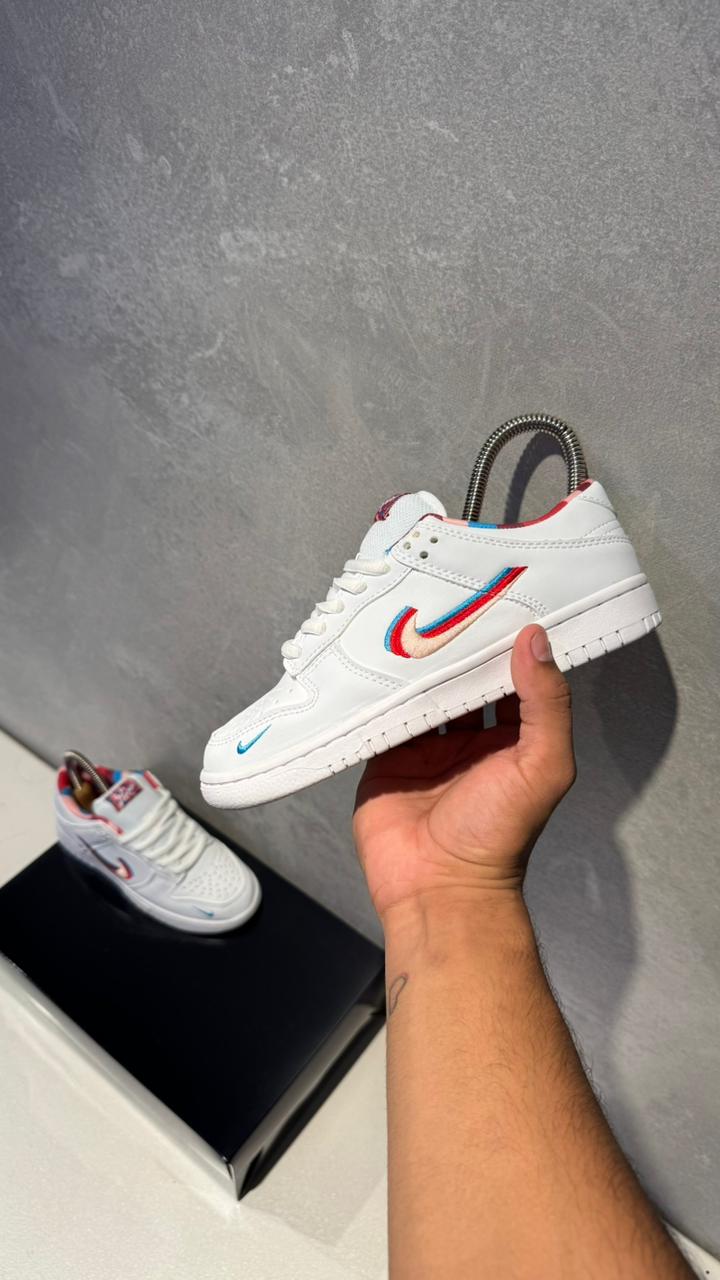 NIKE SB PARRA BLANCO