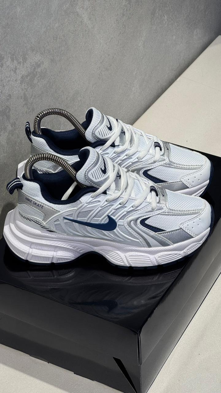NIKE SKATE BLANCO AZUL PROMO