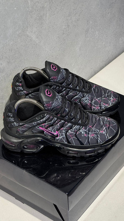 NIKE TN ELECTRICO NEGRO FUCSIA PROMO