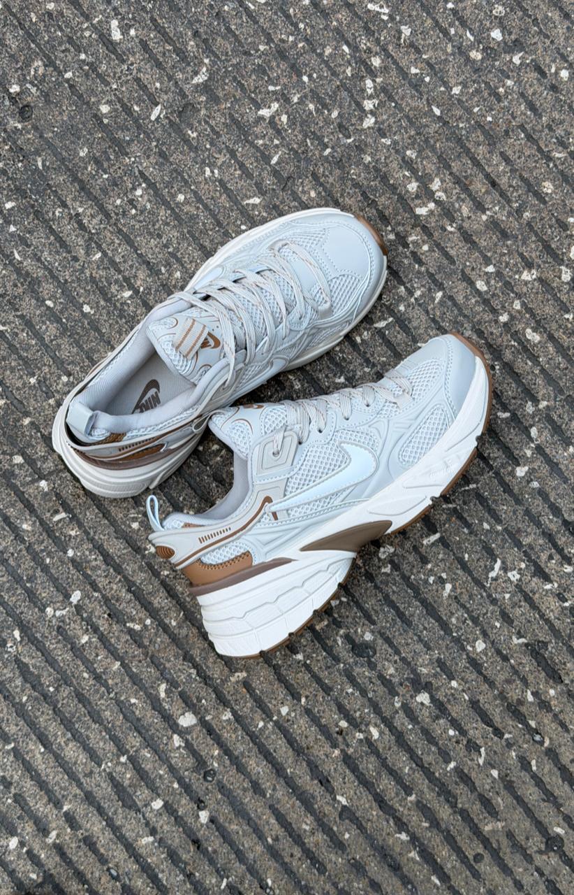 NIKE V3K SKATE BEIGE